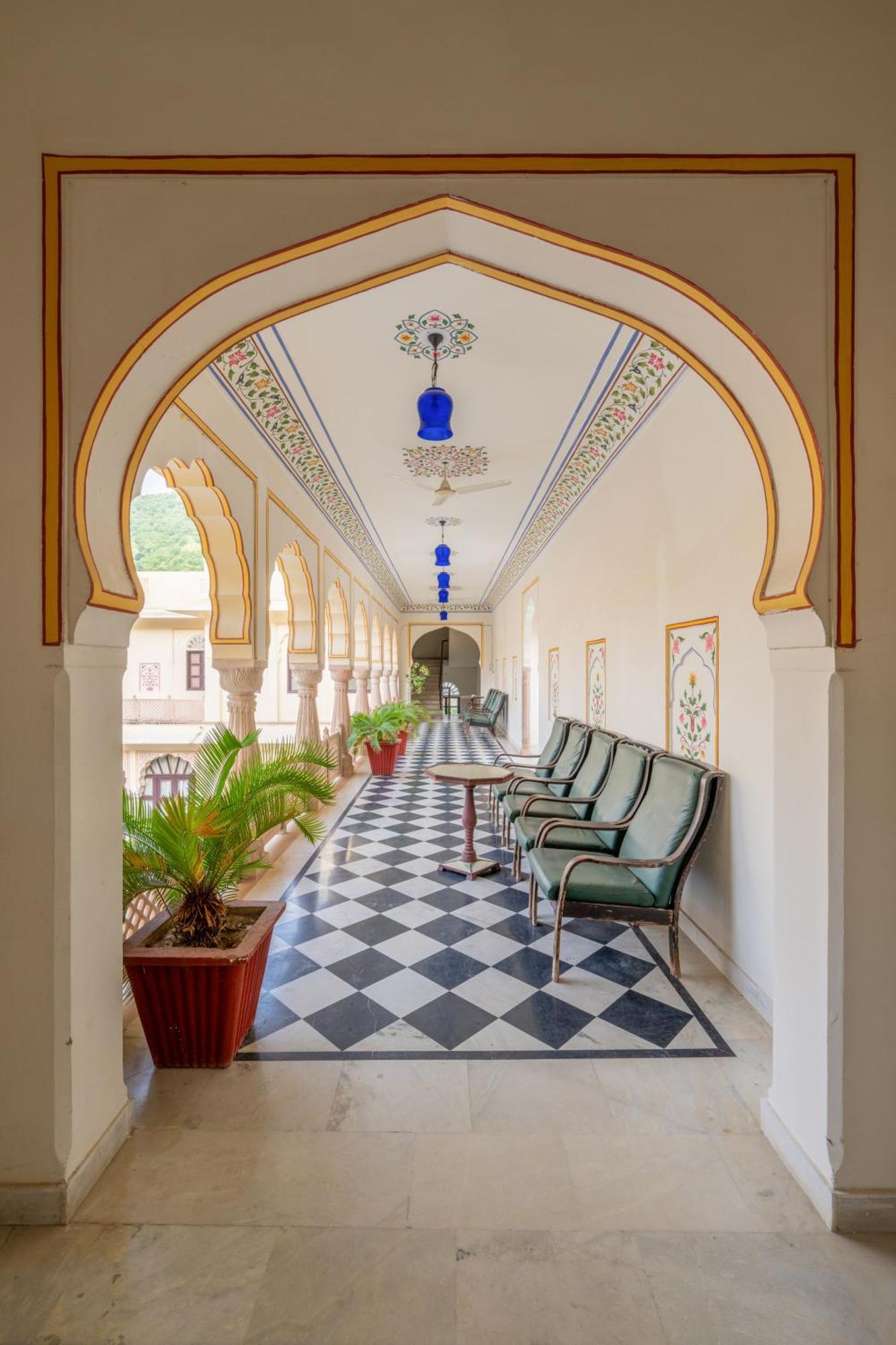 Dhulagarh Heritage Palace Hotel Near Jaipur Banskhoh Exterior photo
